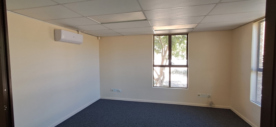 Commercial Property for Sale in Langenhovenpark Free State